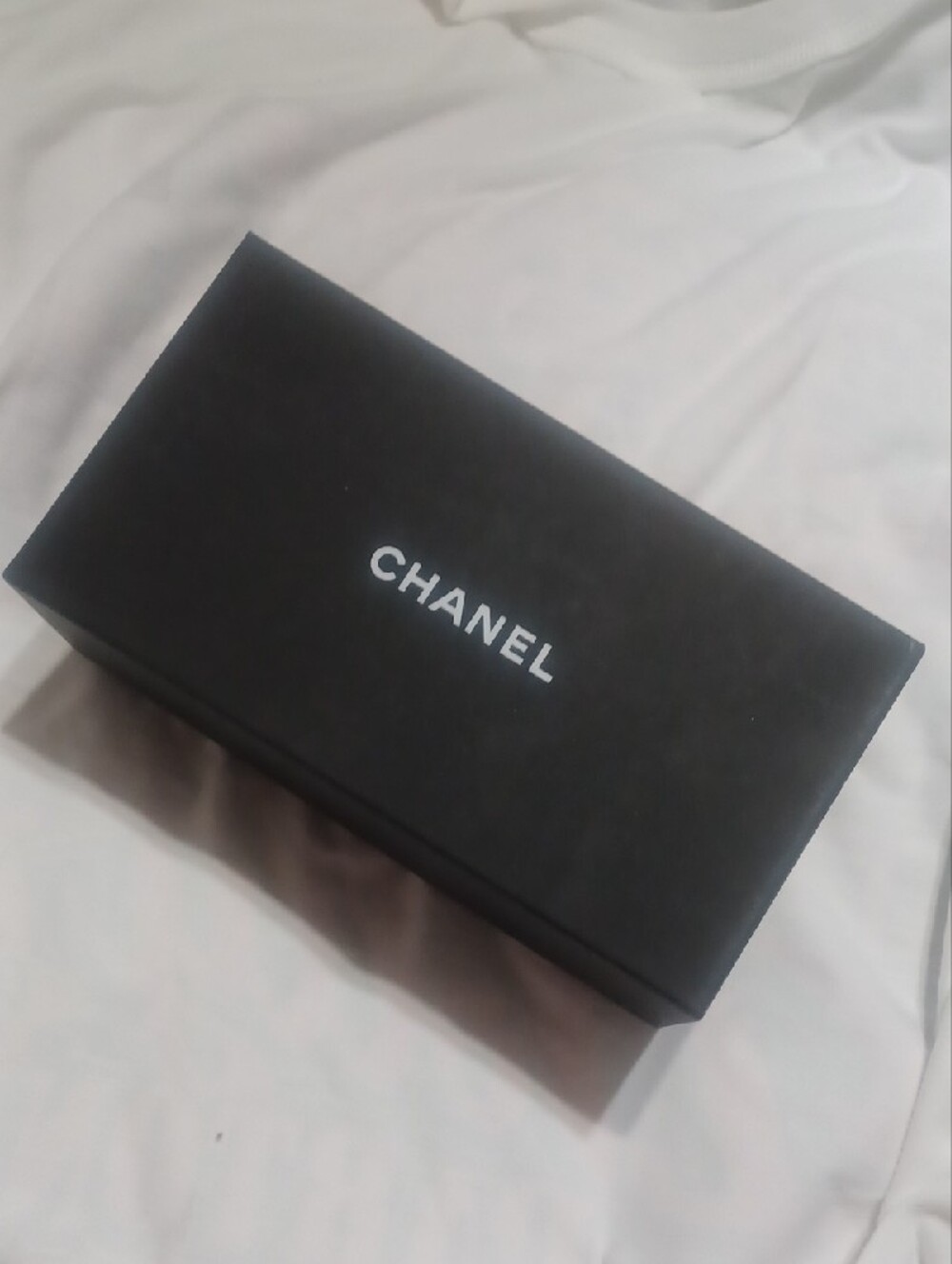 Chanel boxes - Picture 2 of 5